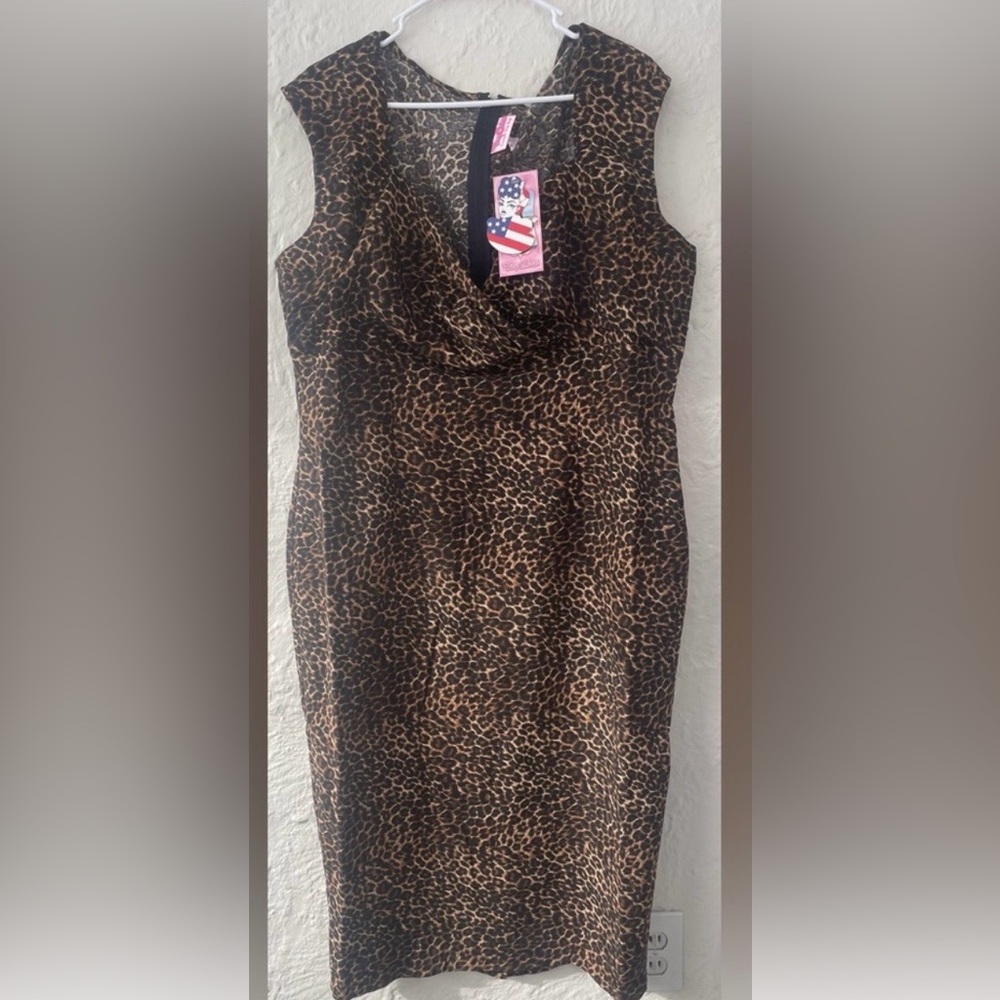NWT Women’s leopard midi dress, v-neck, cap sleeves; 4X Pinup Couture